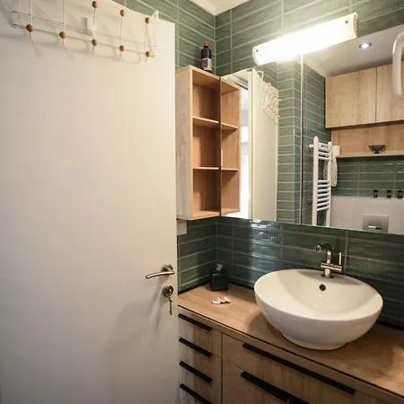 Apartman Bright & Central *