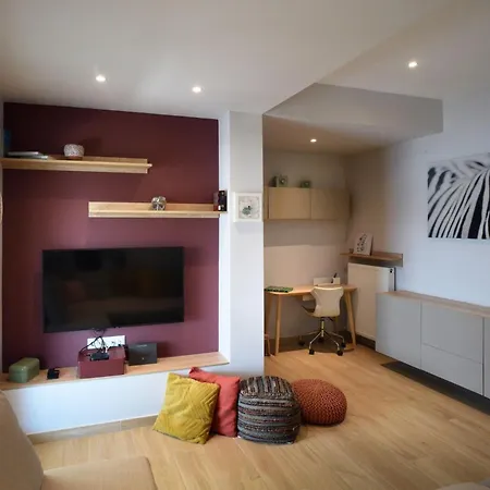 Apartment Bright & Central *